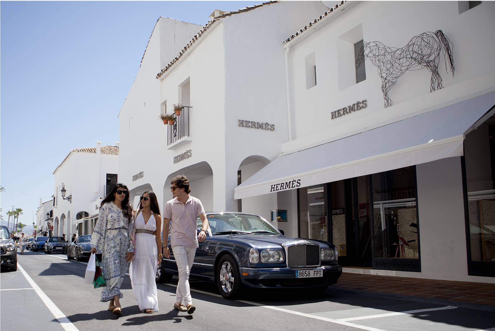 //www.som2travel.es/cdn/images/content/España/Marbella 3 (1).jpg